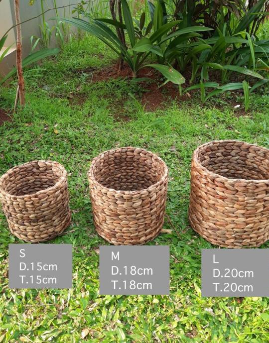 Cover Pot Enceng Gondok