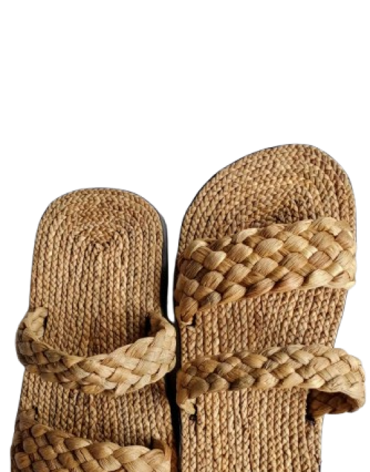 Sandal Hias Eceng Gondok