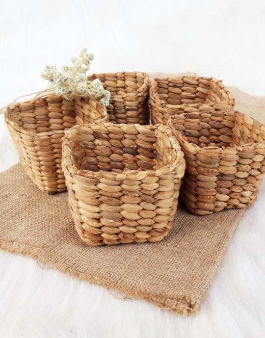 Kotak Keranjang Anyaman Eceng Gondok